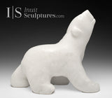 Ours qui marche 10" par Guy Uniuqsaraq *Pose du chat*