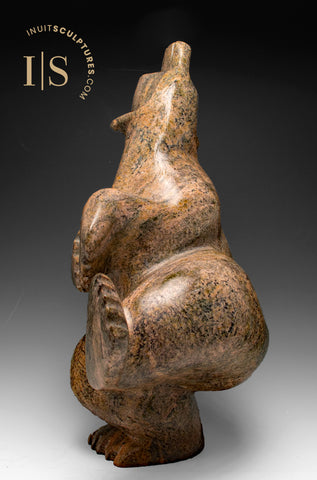 Ours dansant de 17 pouces par Pits Oshutsiaq *Heartwood*