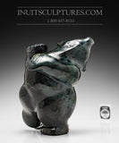 Ours dansant aux teintes bleues de 8 po par Markoosie Papigatok