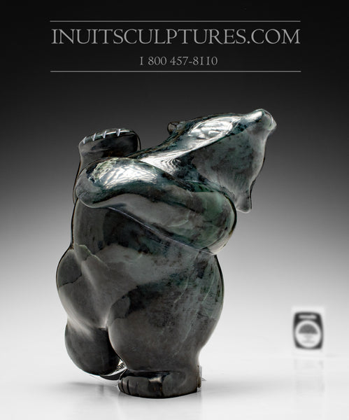 Ours dansant aux teintes bleues de 8 po par Markoosie Papigatok