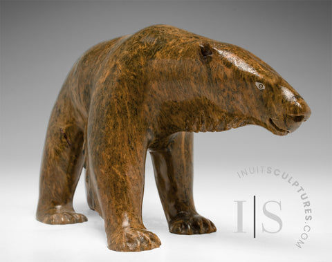 Ours marchant SIGNATURE 11" par Derrald Taylor *Rusty Nails*