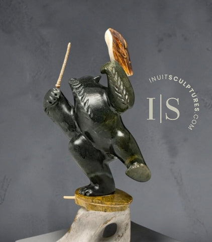 Ours en peluche tambourineur de 10 pouces, par Derrald Taylor *Leader of the Band*