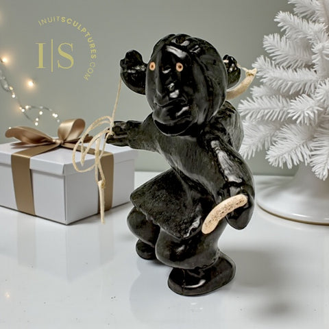 VINTAGE 8" Hunter by Luke Nuliayok Gjoa Haven *Prancer*