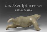 OURS dansant et marchant VINTAGE de 5 po par Henry Evaluardjuk *Walkabout*