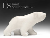 Ours qui marche 6" par Guy Uniuqsaraq *Ange sur glace*