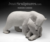 Ours polaire et ourson SIGNATURE 20" par Paul Malliki *L'heure du bain*