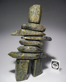 Inukshuk 11" par Qavavau Shaa