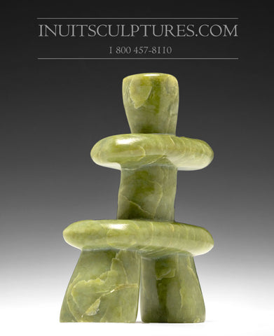 Inukshuk vert clair 4" par Alex Lyta