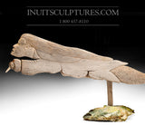 Sedna 53" chevauchant le vent par Elite Carver Manasie Akpaliapik *Créé pour notre ouverture*